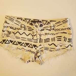 Billabong lite hearted tribal shorts